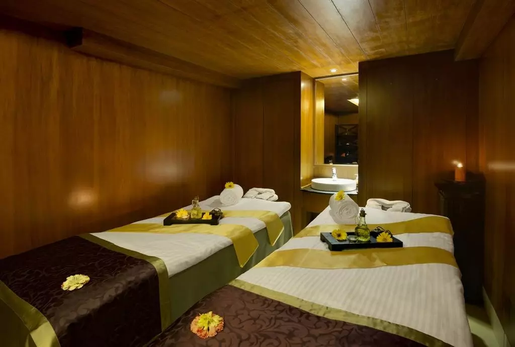 hotel kenilworth beach goa_shabavizparvaz_09.jpg